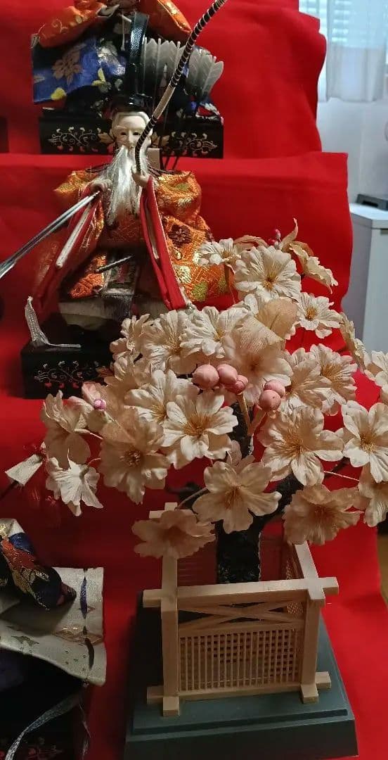 値下げ▼寿鳳びな　雛人形　7段飾り　(埼玉県春日部市でお渡し希望)