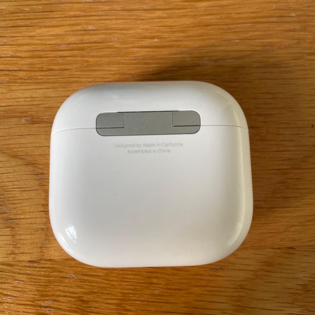 airpods 第4世代　右耳　ノイズキャンセリング機能付き