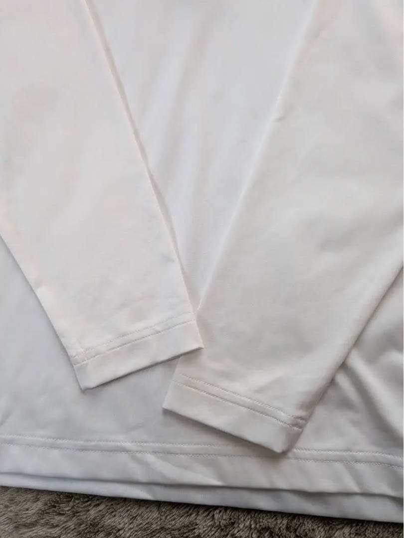 アンダーアーマー ゴルフウェア 長袖シャツ　新品　タグ付き　メンズ　白