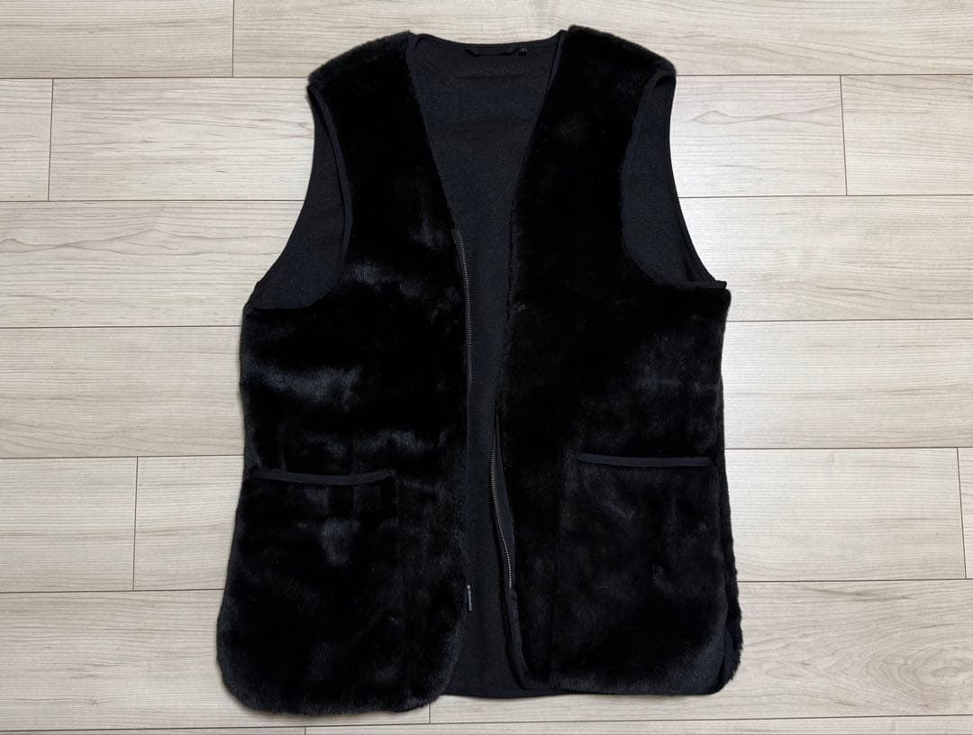 【Barbour】フロントジップ ファー ライナー ベスト BLACK40