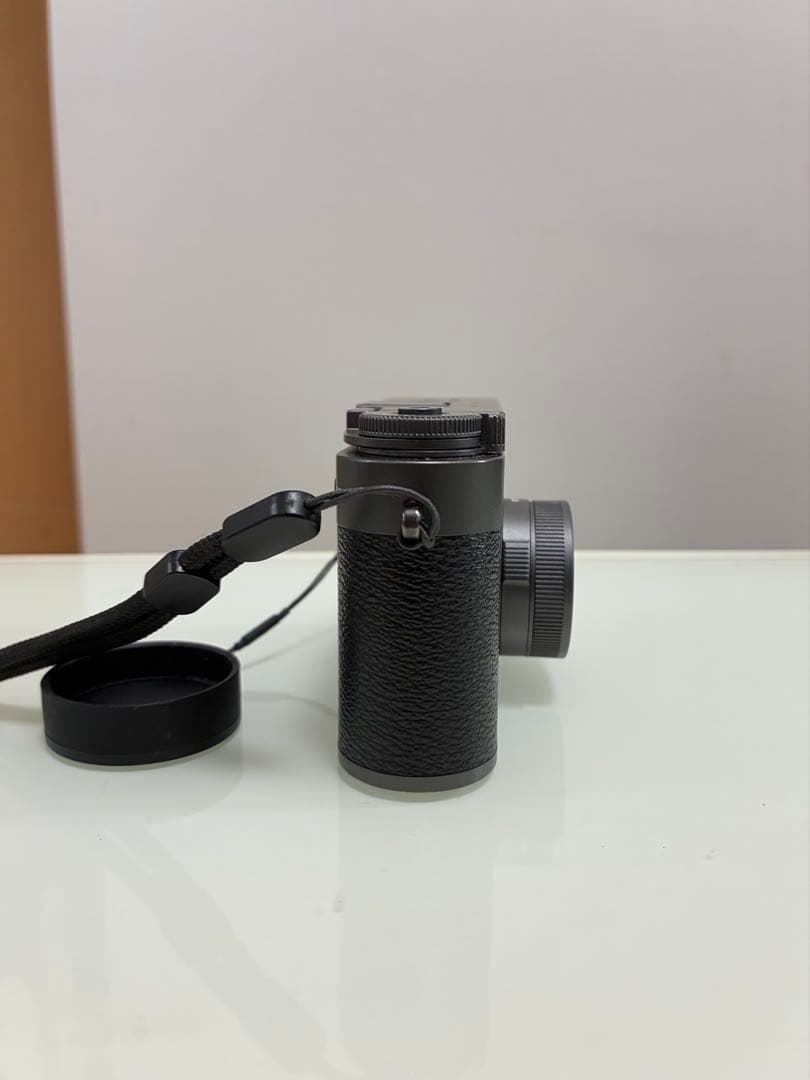 FUJIFILM X-half チャコールシルバー