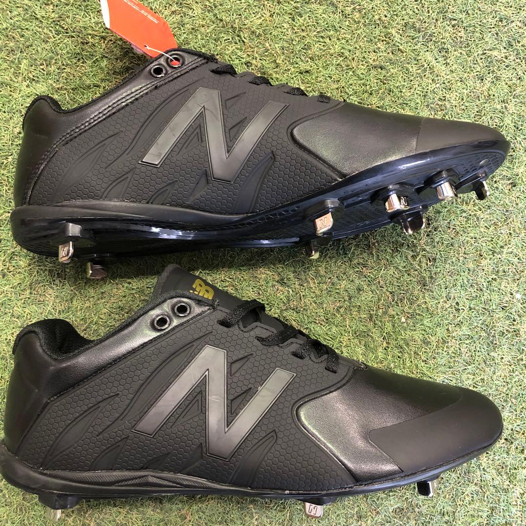 ニューバランス　野球スパイク
