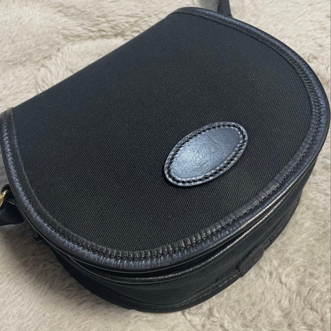 c*★様 Brady AIRE MINI