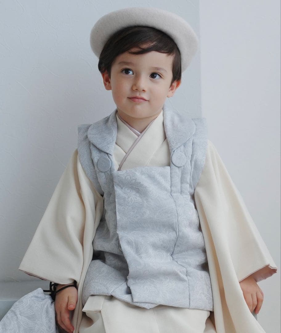 七五三　3歳 被布コート グレー　男の子 utatane お正月　正月　初詣
