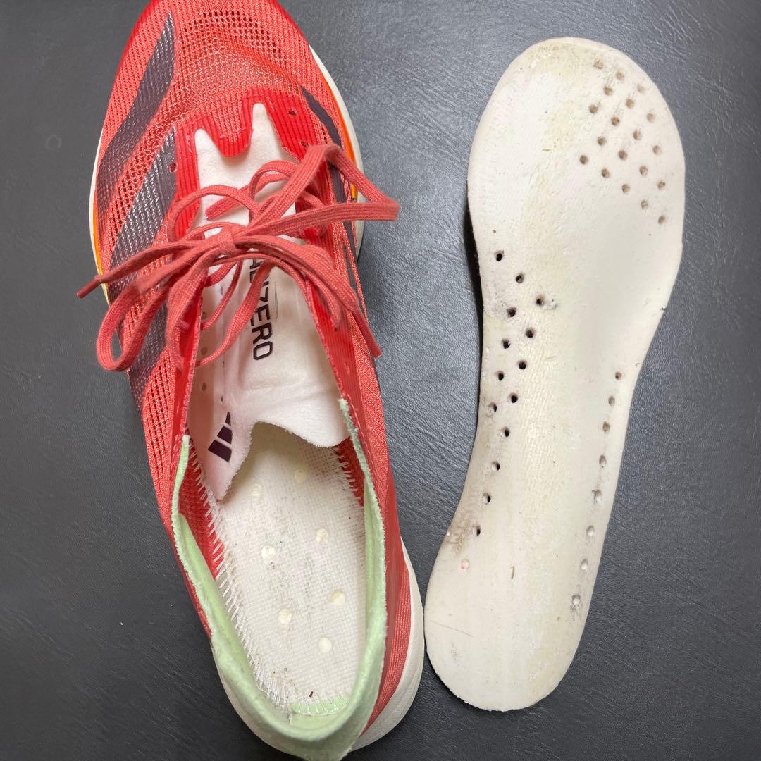 アディゼロタクミセン10 27センチ