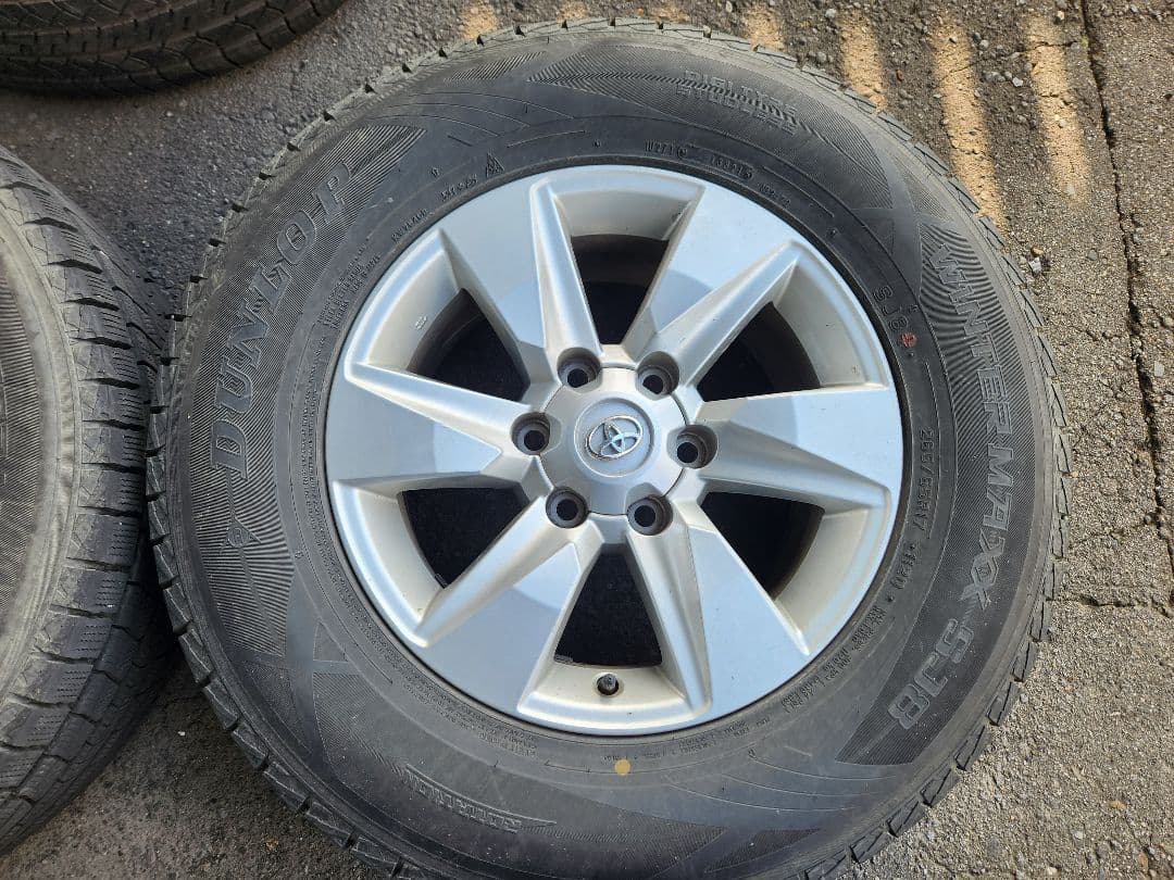 プラド後期150純正ホイール5本ダンロップスタッドレスタイヤ4本スペアタイヤ付