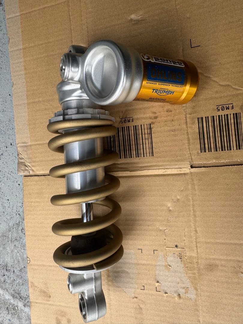 YOSSAN　オーリンズ STX40 ストリートトリプル765