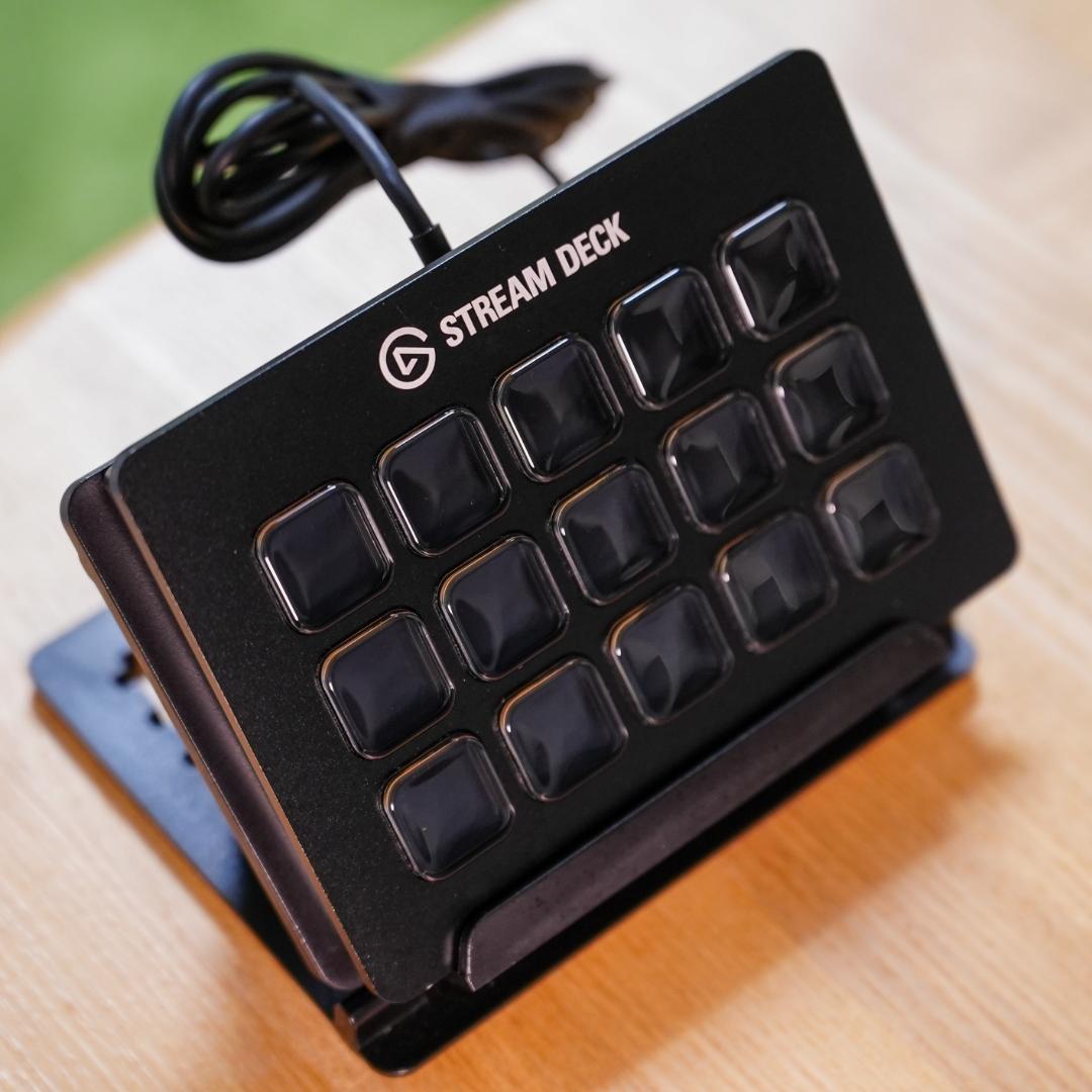 elgato Stream Deck 15ボタン（ストリームデッキ）