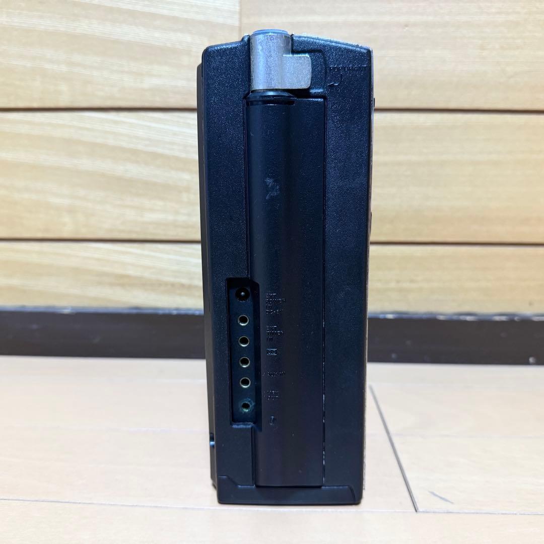 SONY 3バンドBCLラジオ　スカイセンサー　ICF-5600 【ジャンク】