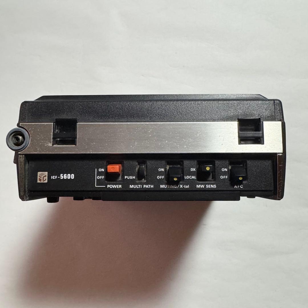 SONY 3バンドBCLラジオ　スカイセンサー　ICF-5600 【ジャンク】