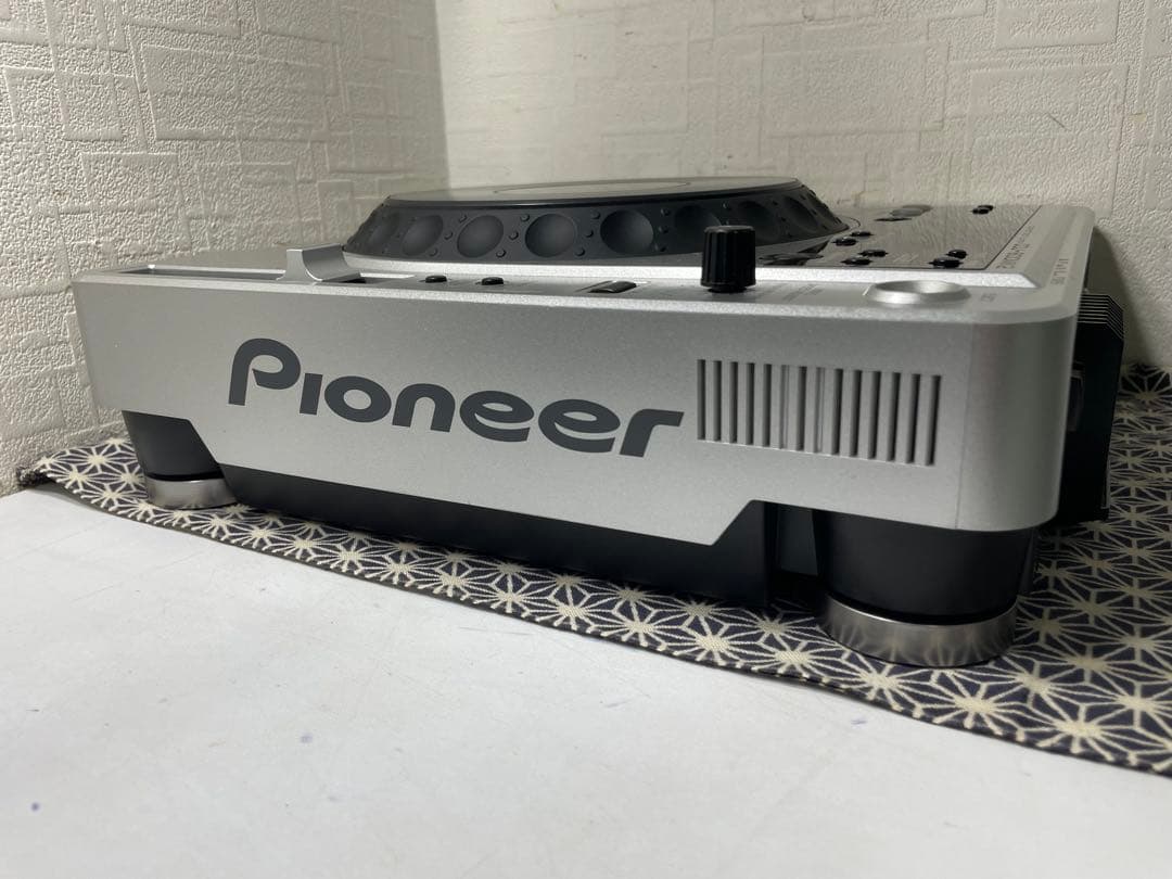 pioneer dj パイオニア　CDJ-800mk2 レンズメンテナンス
