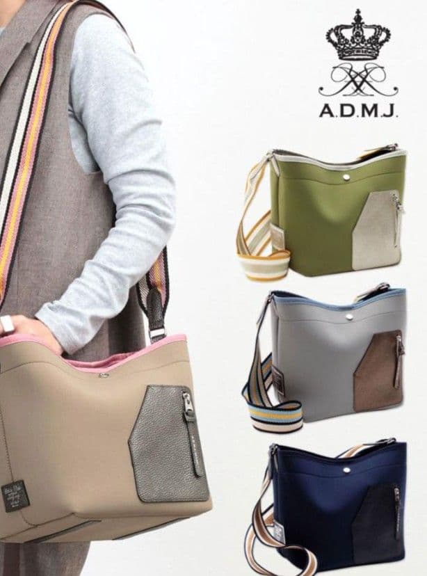 ADMJ ブラックショルダーバッグ