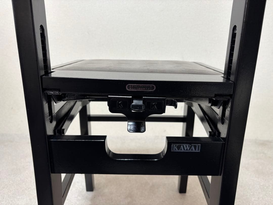 値下げしました。カワイトムソン椅子