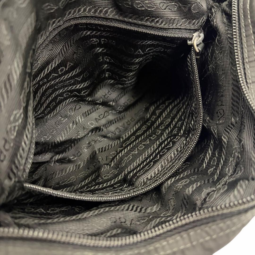 PRADA ナイロン カメラバッグ サコッシュ 三角ロゴ ブラック プラダ