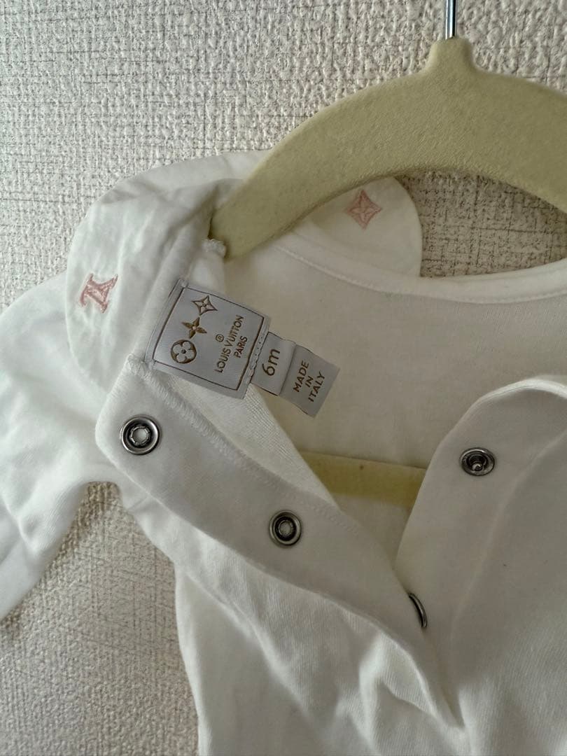 LOUIS VUITTON 襟付きロンパース 6ヶ月