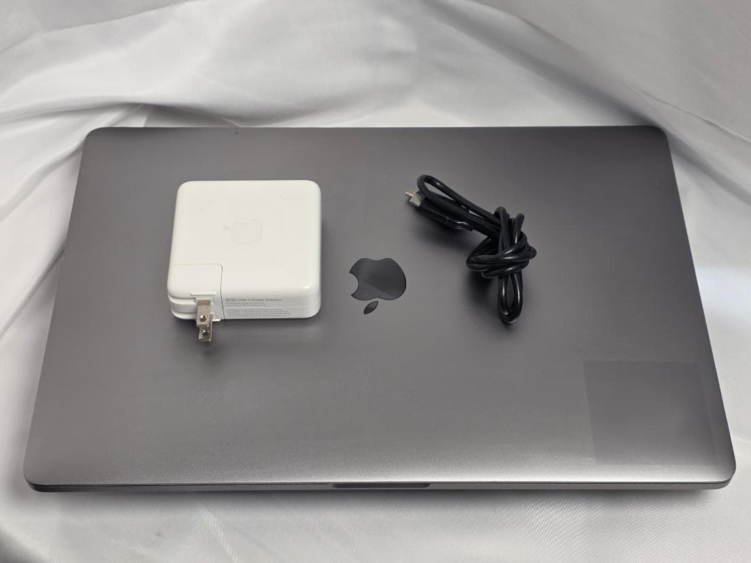 MacBook Pro 15 2016 メモリ16GB SSD1TB ※訳あり