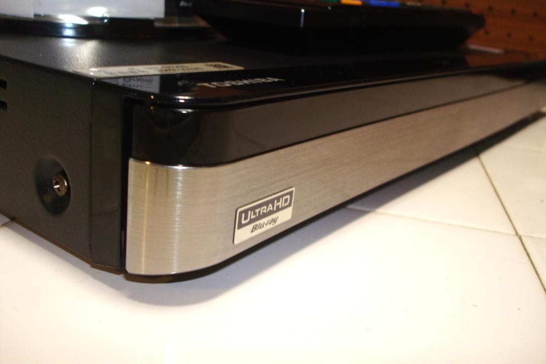 TOSHIBA 東芝 ブルーレイディスクレコーダー DBR-UT209