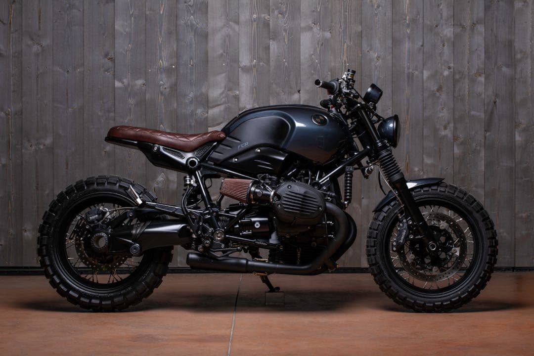Rninet FCRオリジナル フルエキゾーストマフラー