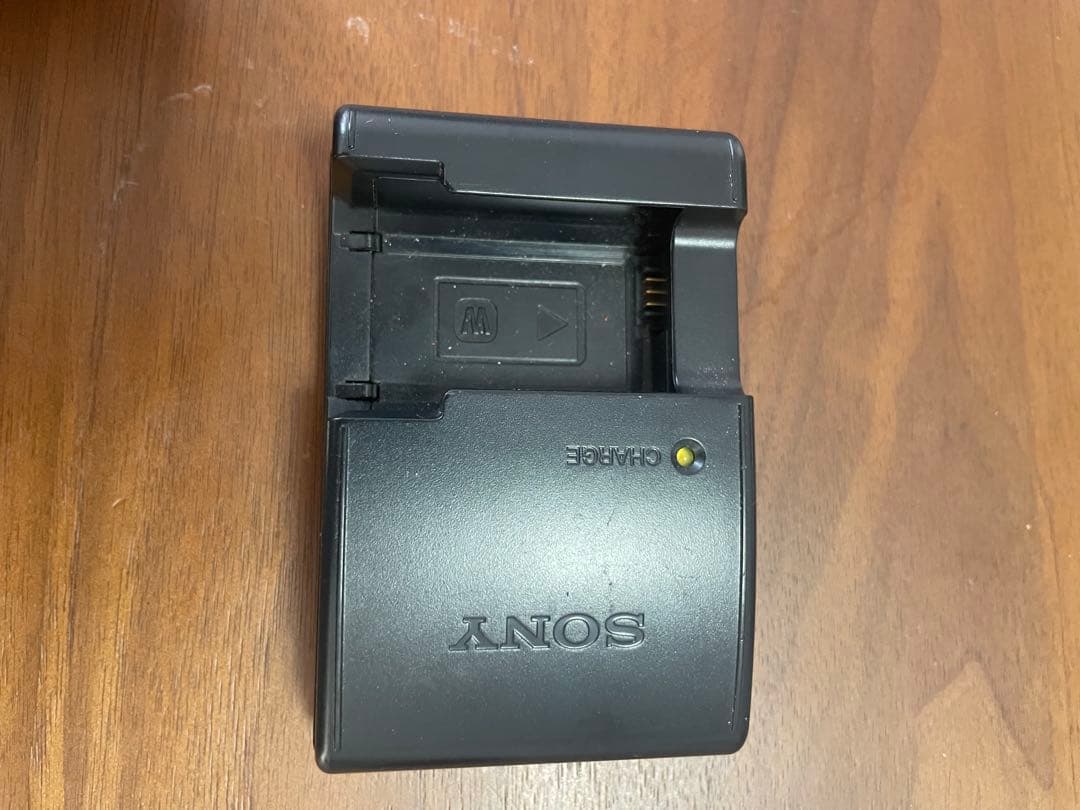 SONY α NEX-5N シルバー　ミラーレス一眼