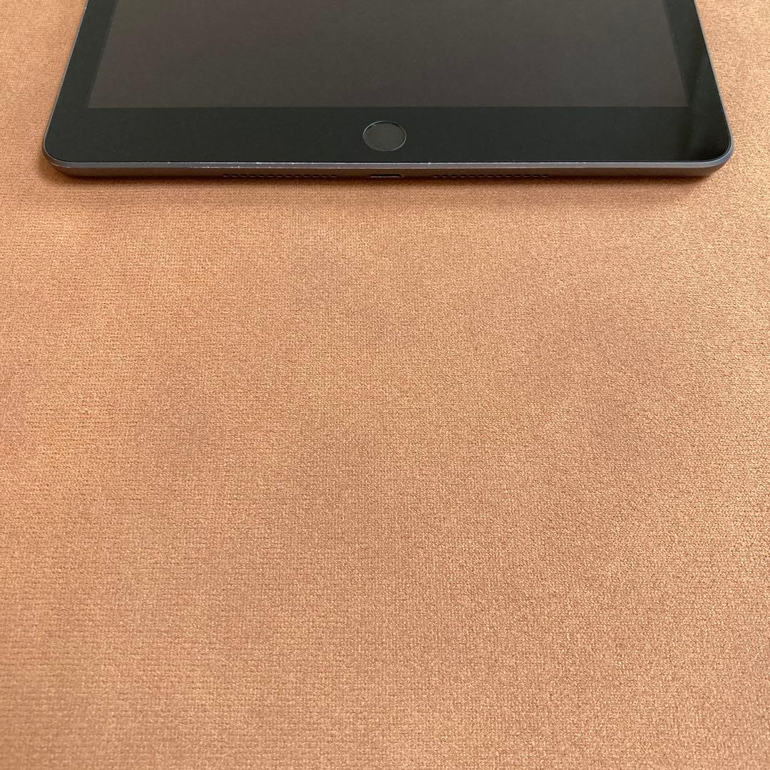 3325【早い者勝ち】iPad7 第7世代 32GB WIFIモデル☆
