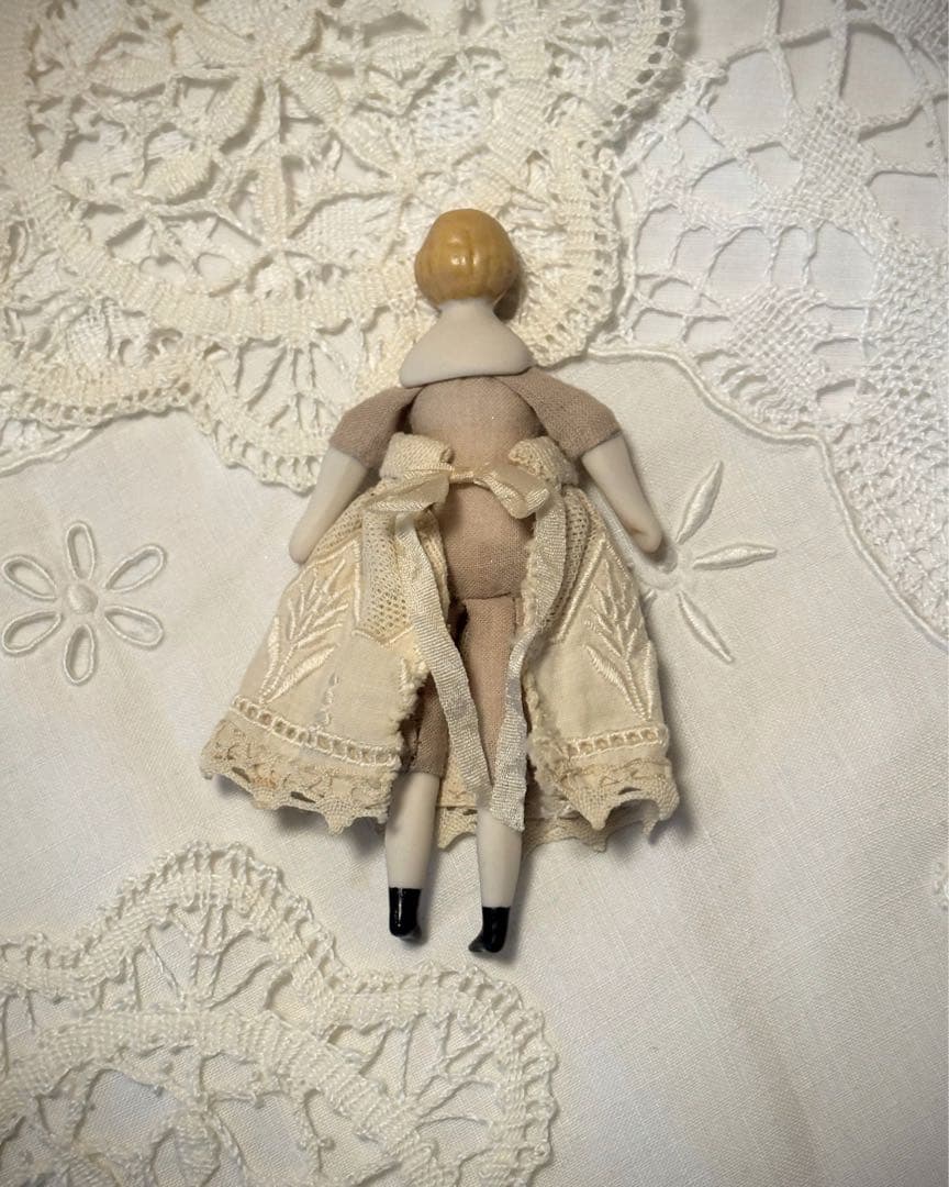 極小チャイナヘッドドール*パリアンドール*9.5cm*ブロンドヘアミニチュア