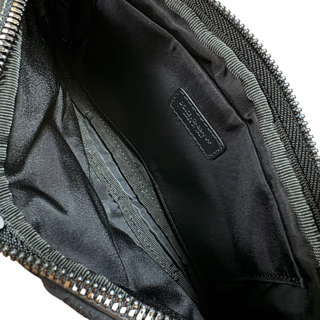 美品 DOLCE&GABBANA ロゴ ショルダーバッグ ナイロン 黒