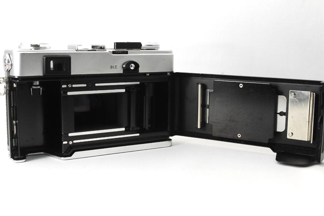 オリンパス 35 DC 40mm F1.7