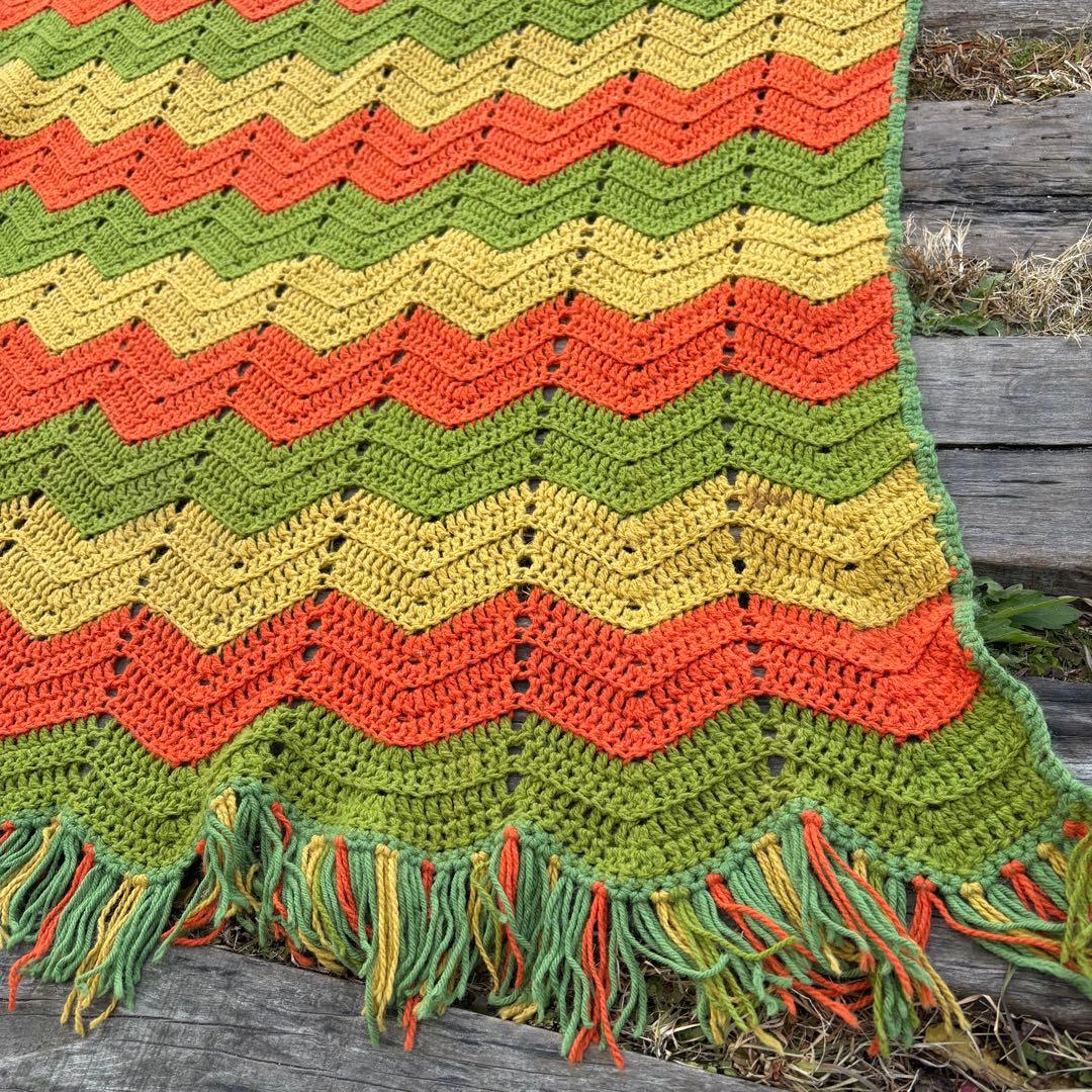 【USA vintage】グラニーブランケット ギザギザ レトロカラー