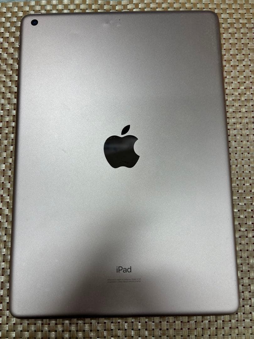 iPad 第7世代 ローズゴールド 32 GB MW762J/A 【1704】