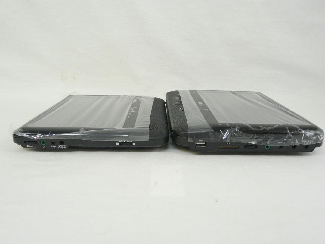 Ivizia 9インチツインDVDモニター [PDX-900w]