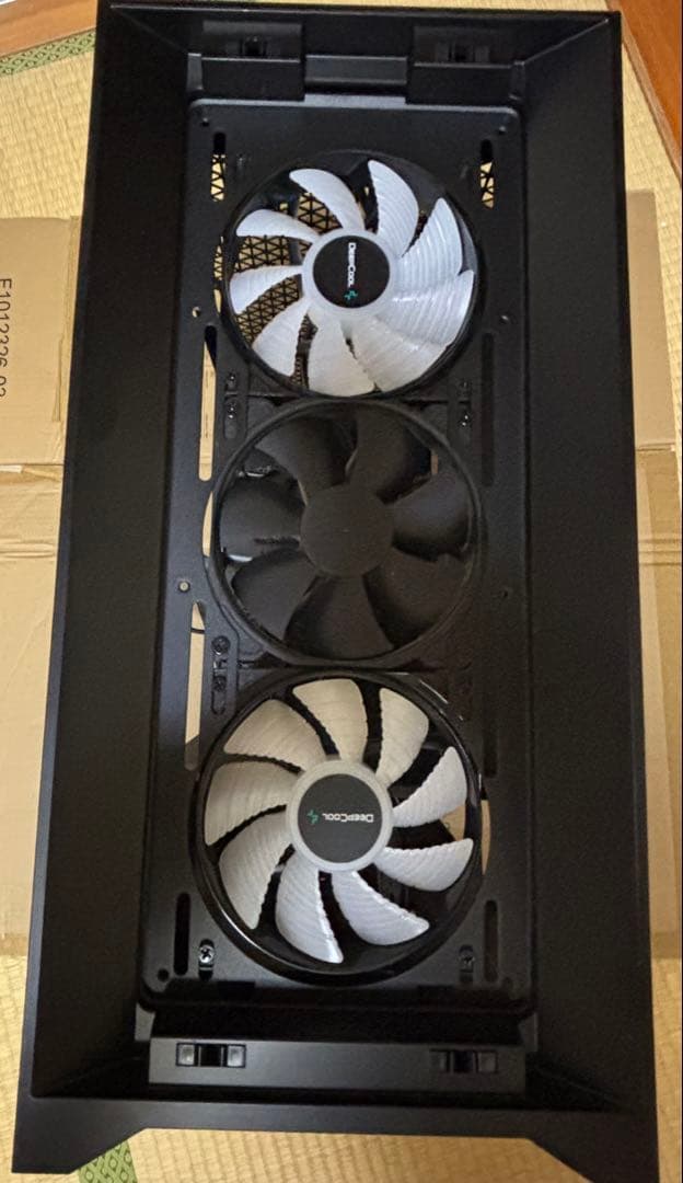 Corsair 4000D airflow黒