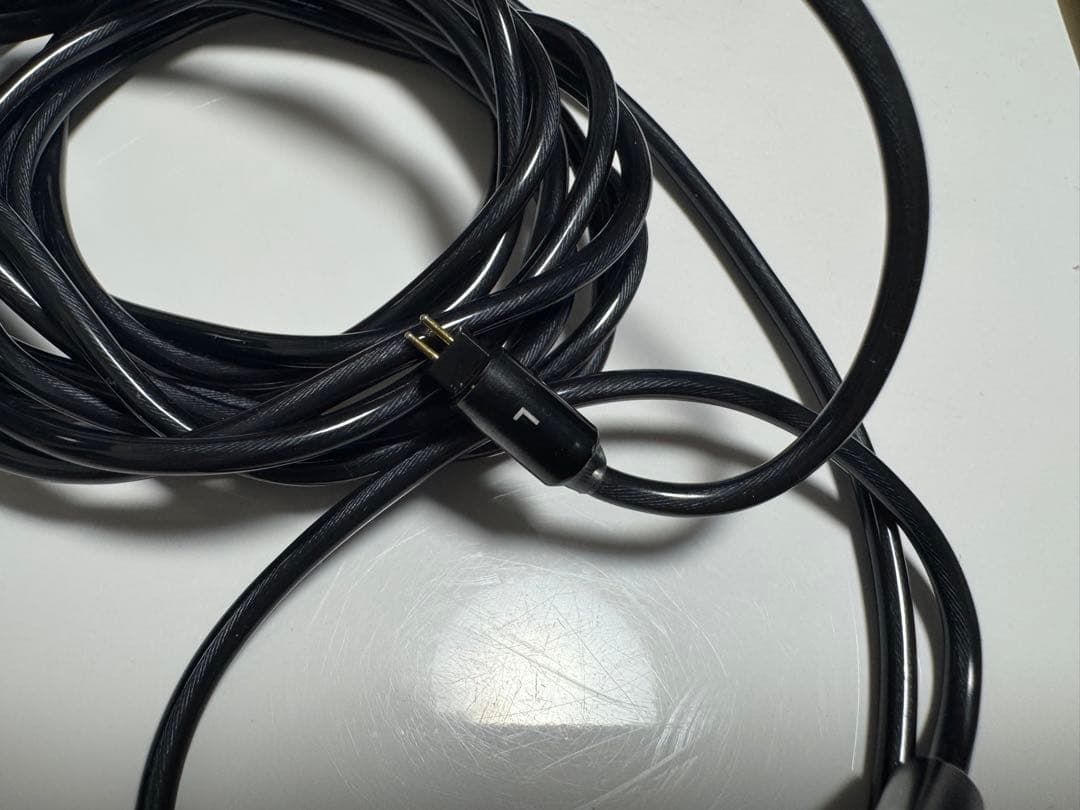 THIEAUDIO Elitenoirハイエンドイヤホン用アップグレードケーブル