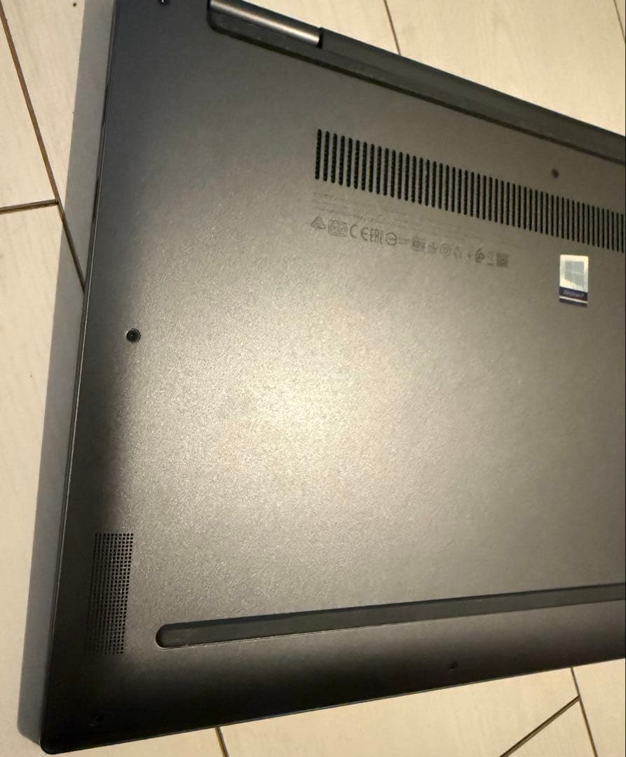 最終 Lenovo Yoga C740 Core i5 RAM8 SSD256