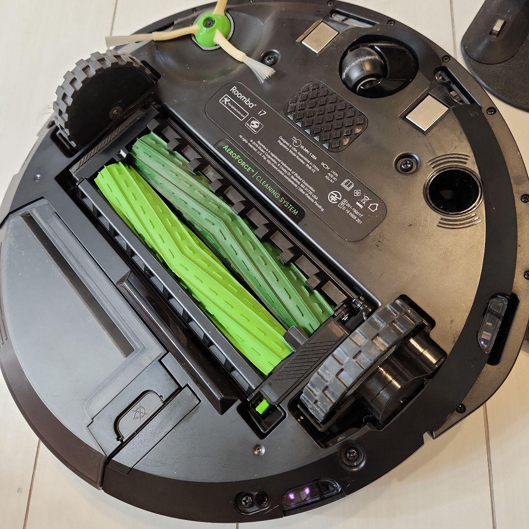 iRobot Roomba i7 ブラック 本体 充電ドック付き