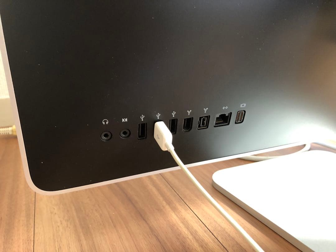 iMac 24インチ MB325J/A