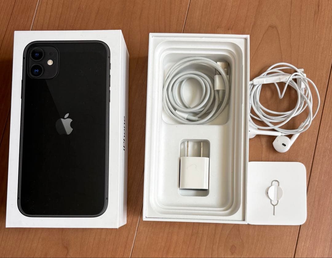 Apple iPhone11 本体ブラック64GB 美品