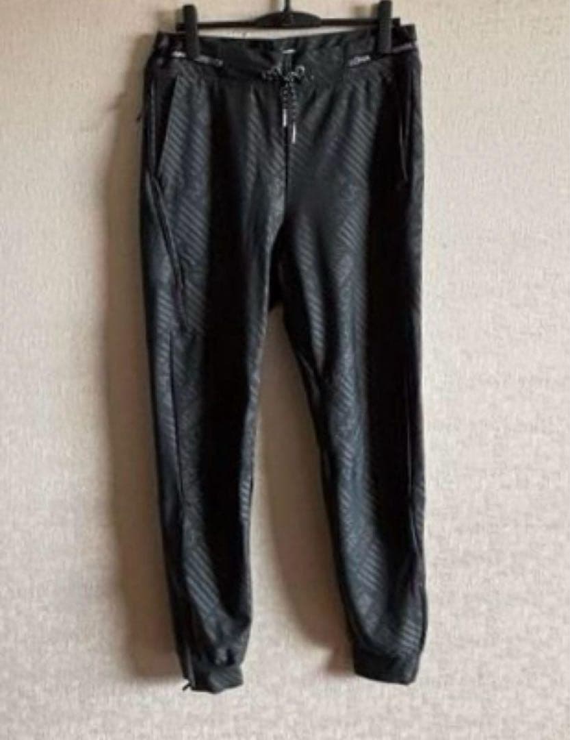 新品タグ付き！MARK & LONA★ジョガーパンツ　L