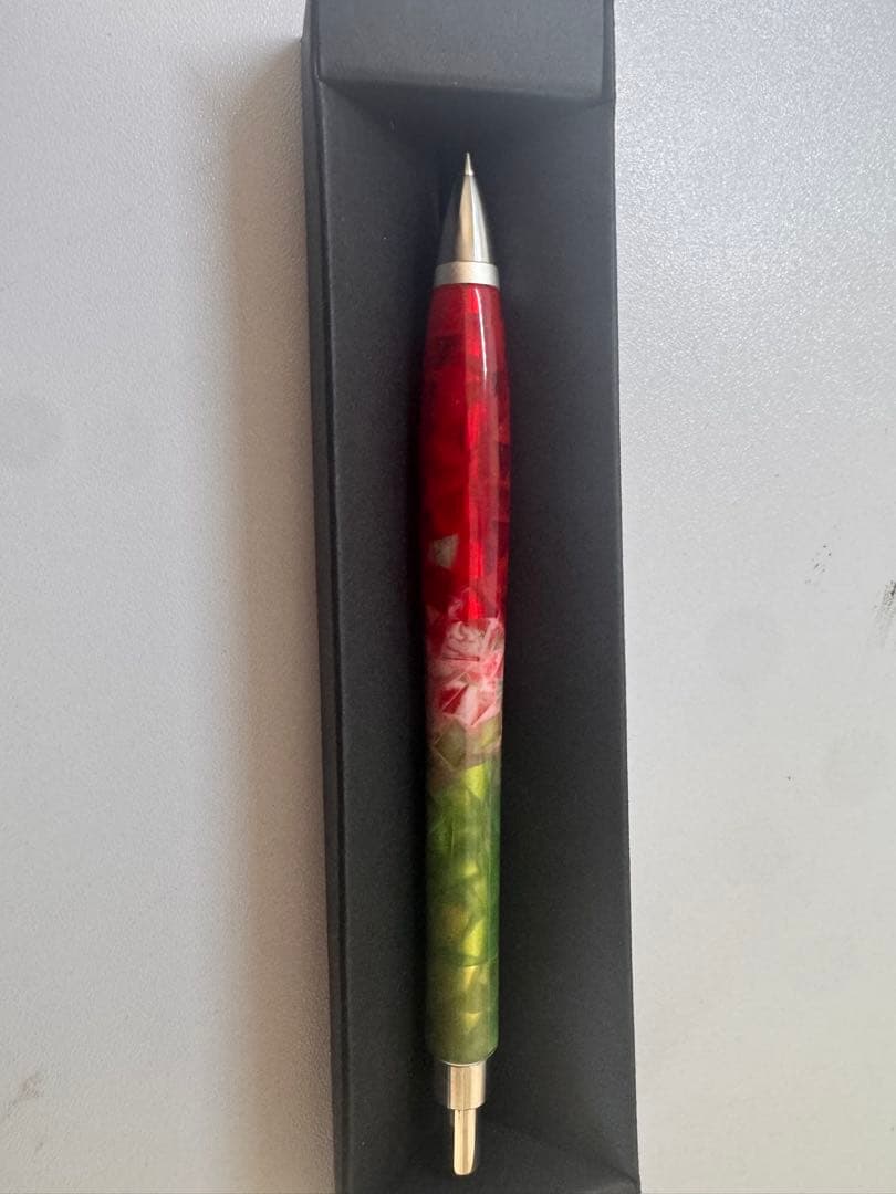 ウッドペンクラフト レジンペン 朱椿 0.7