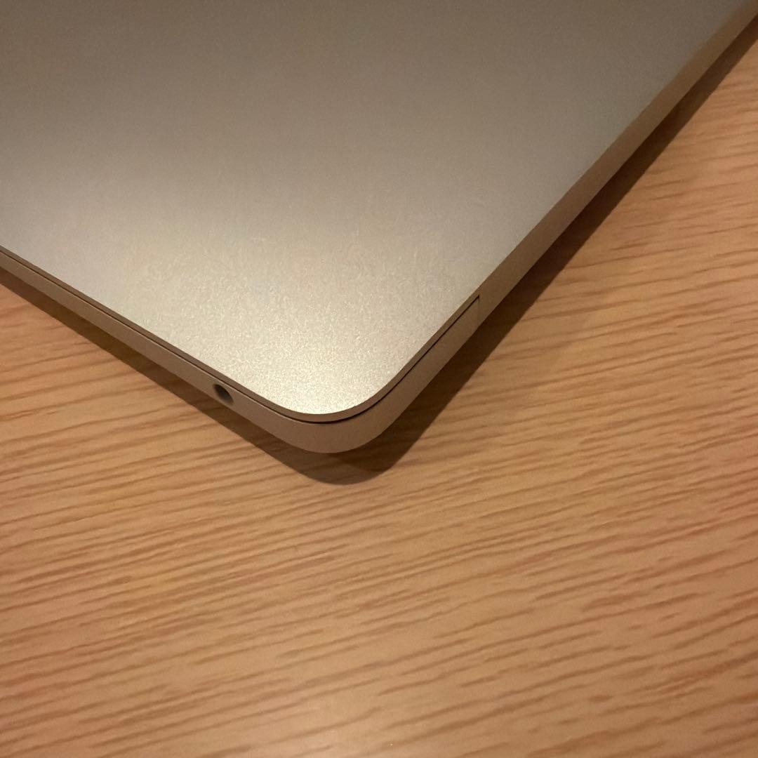 MacBook Air i5 8GB 256GB 充放電回数173回 A2179