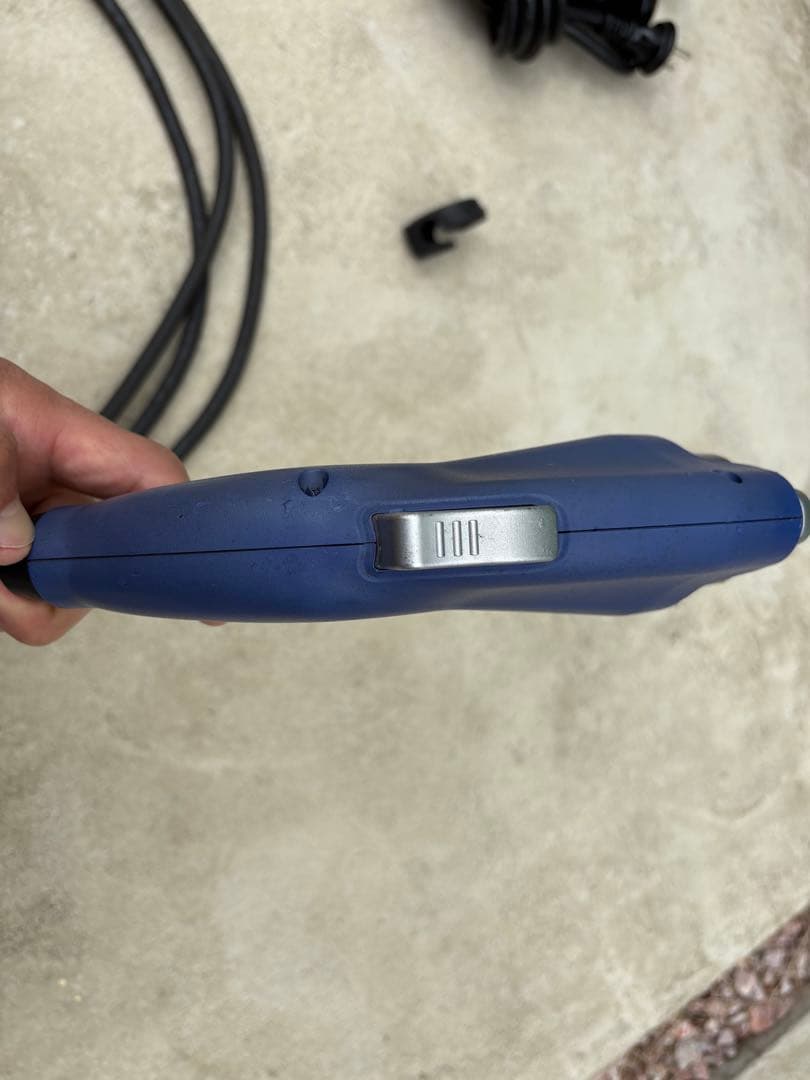 トヨタEV充電ケーブル　価格交渉可