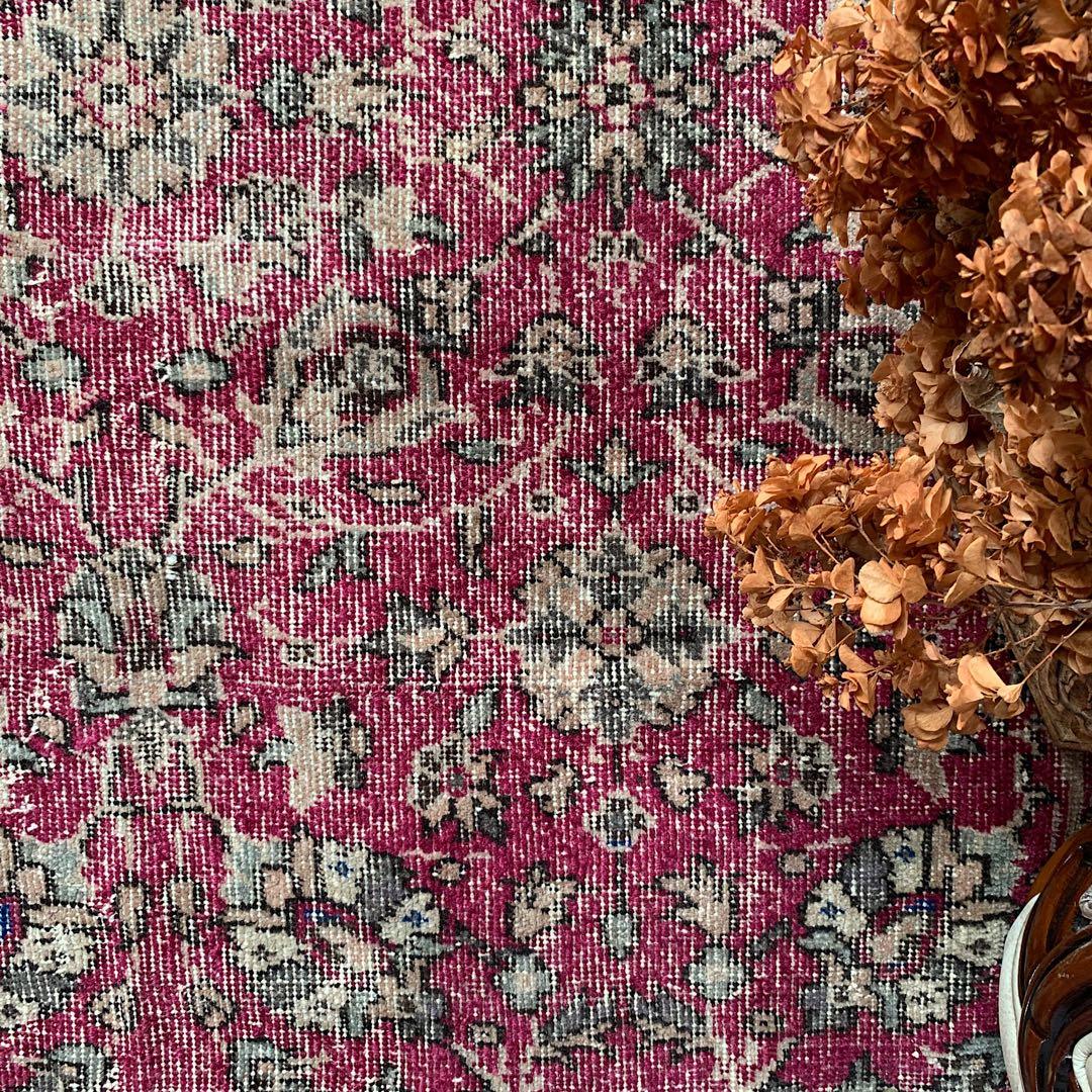 超大判　トルコヴィンテージラグ　チェリーピンク　255×134 トルコラグ