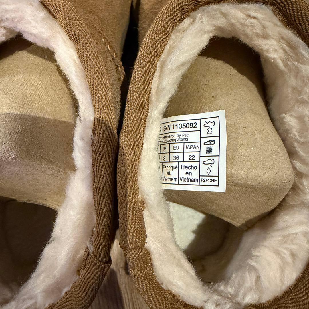 【UGG】 CLASSIC ULTRA MINI PLATFORM 22