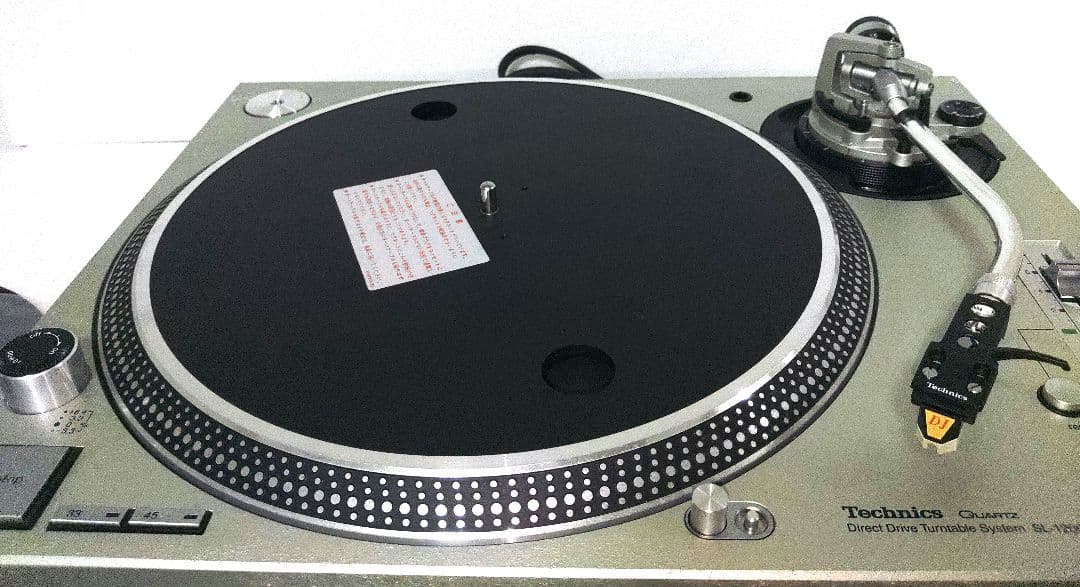 Technics SL-1200MK5　ターンテーブル 名機　DJ機材