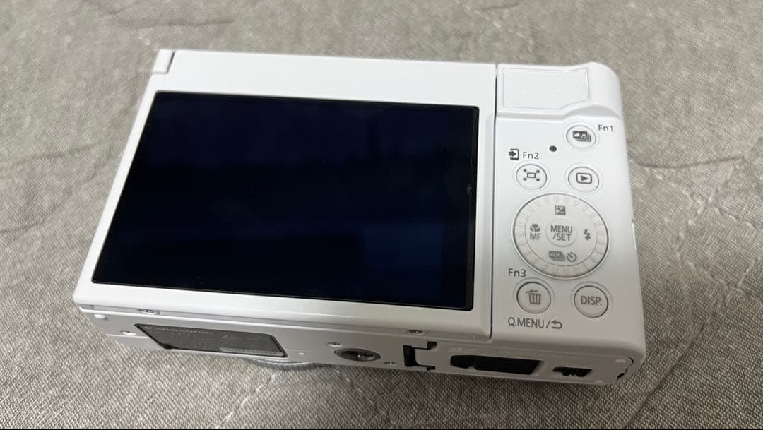【美品】 LUMIX TZ99 Panasonic ホワイト