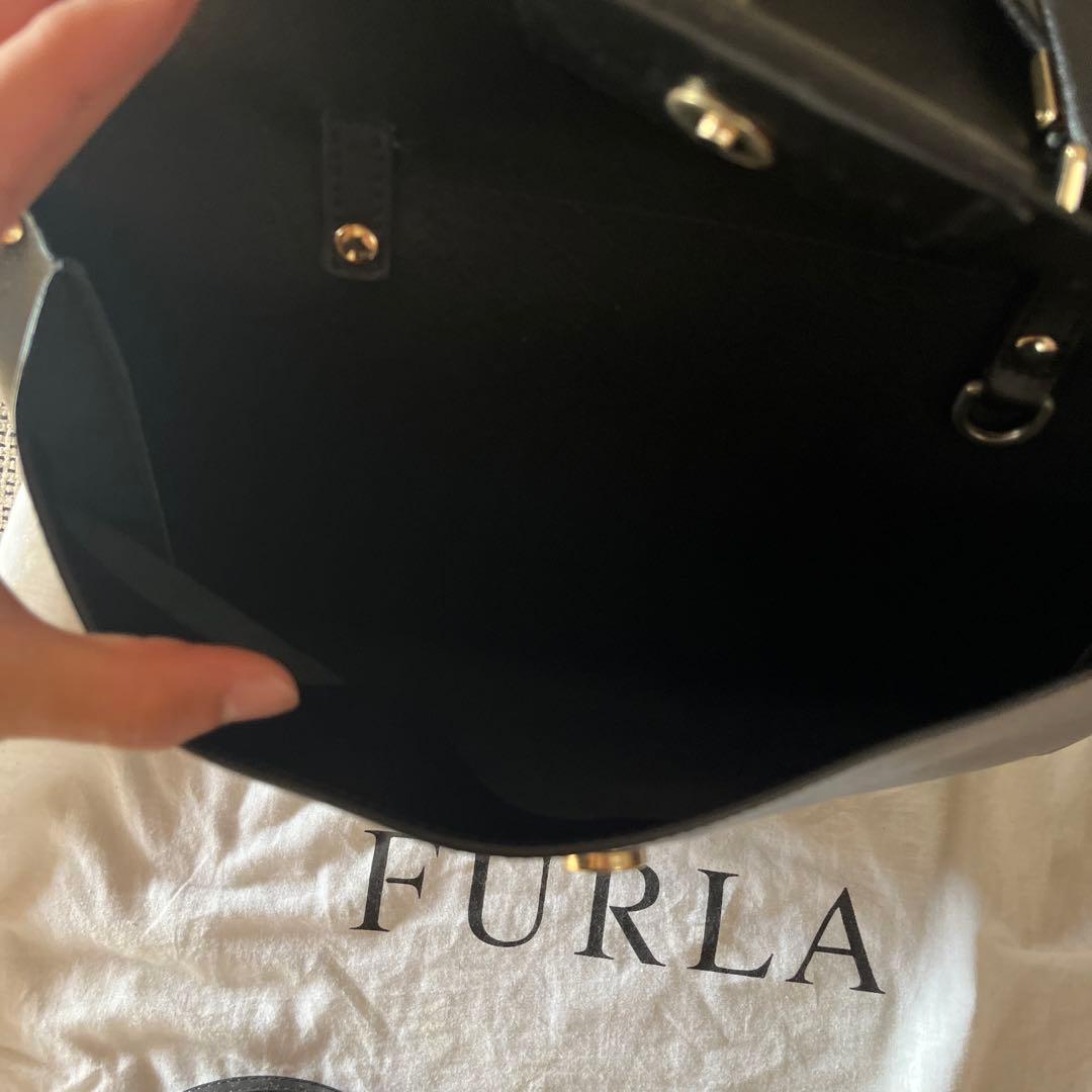 FURLA ハンドバッグ 黒