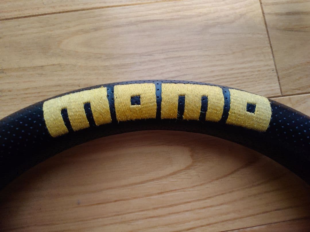 専用出品正規美品MOMO Competition 35cm（スペーサー付き）