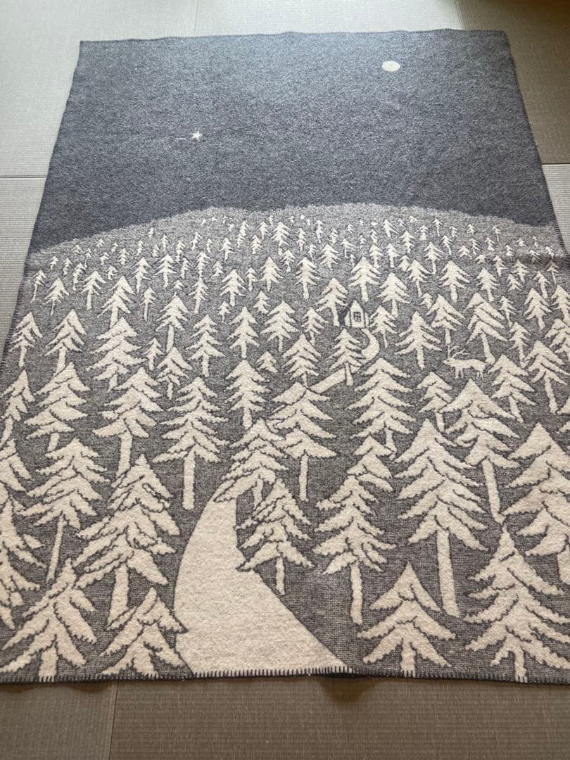 クリッパン　ウールブランケット　HOUSE IN THE FOREST グレー