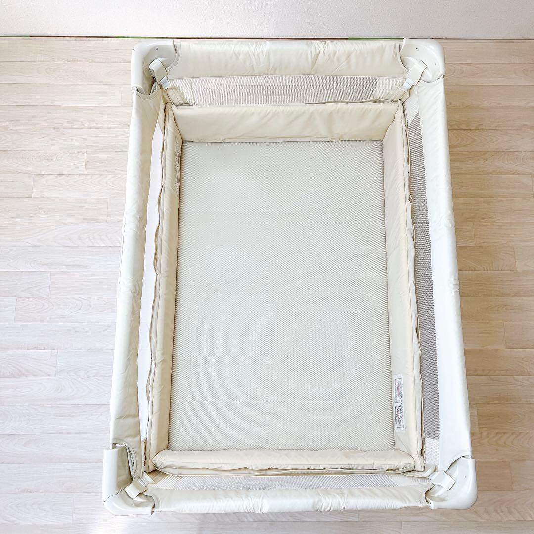 【美品】Aprica アップリカ ココネルエアー　ホワイト　ベビーベッド