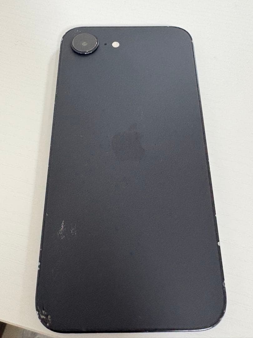 【特別価格‼️】Apple iPhone16e ブラック　最大容量100%