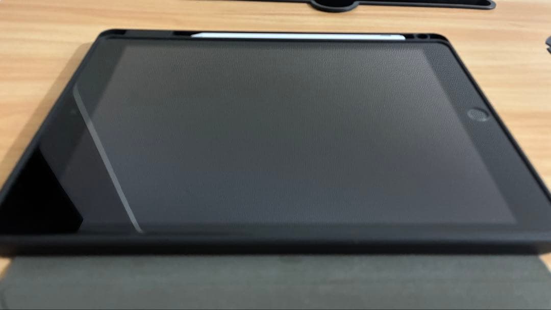 iPad 第九世代　グレー